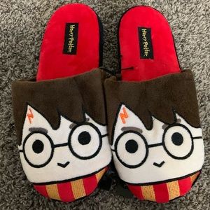 HP Slippers
